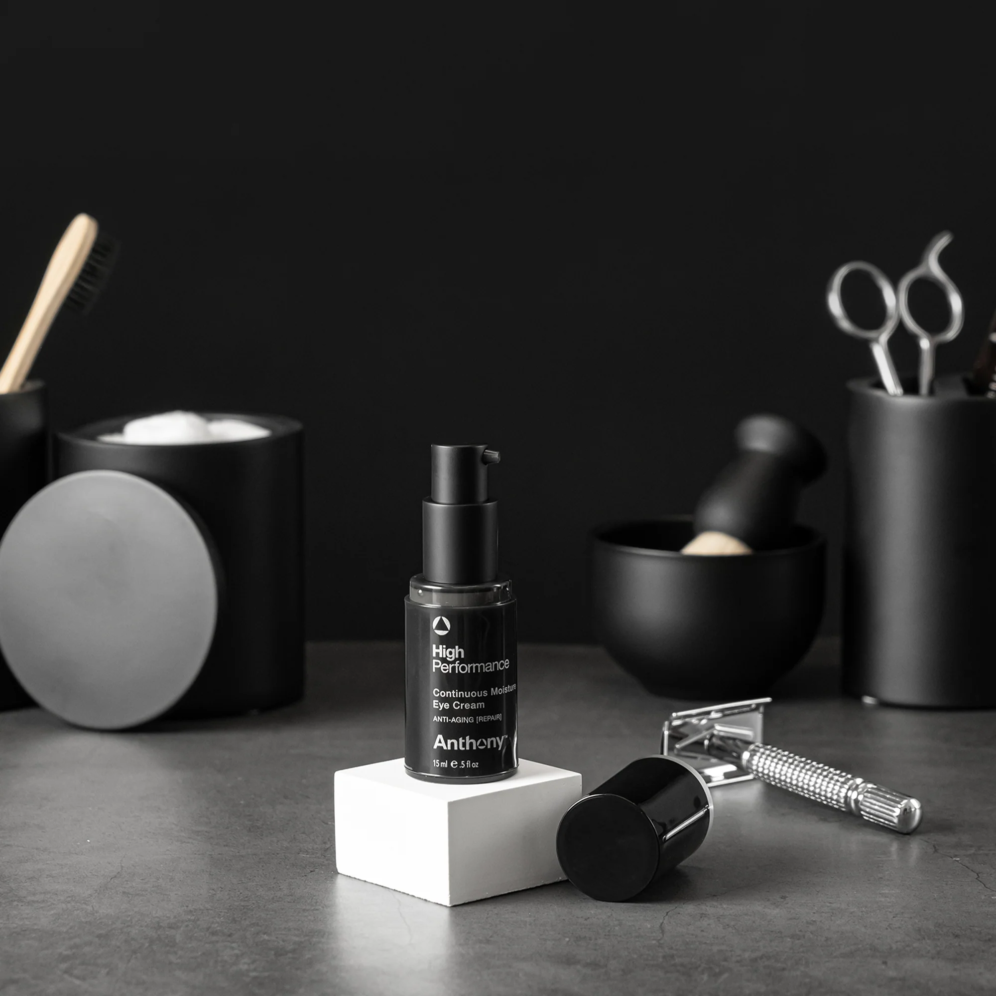 High Performance Continuous Moisture Eye Cream
